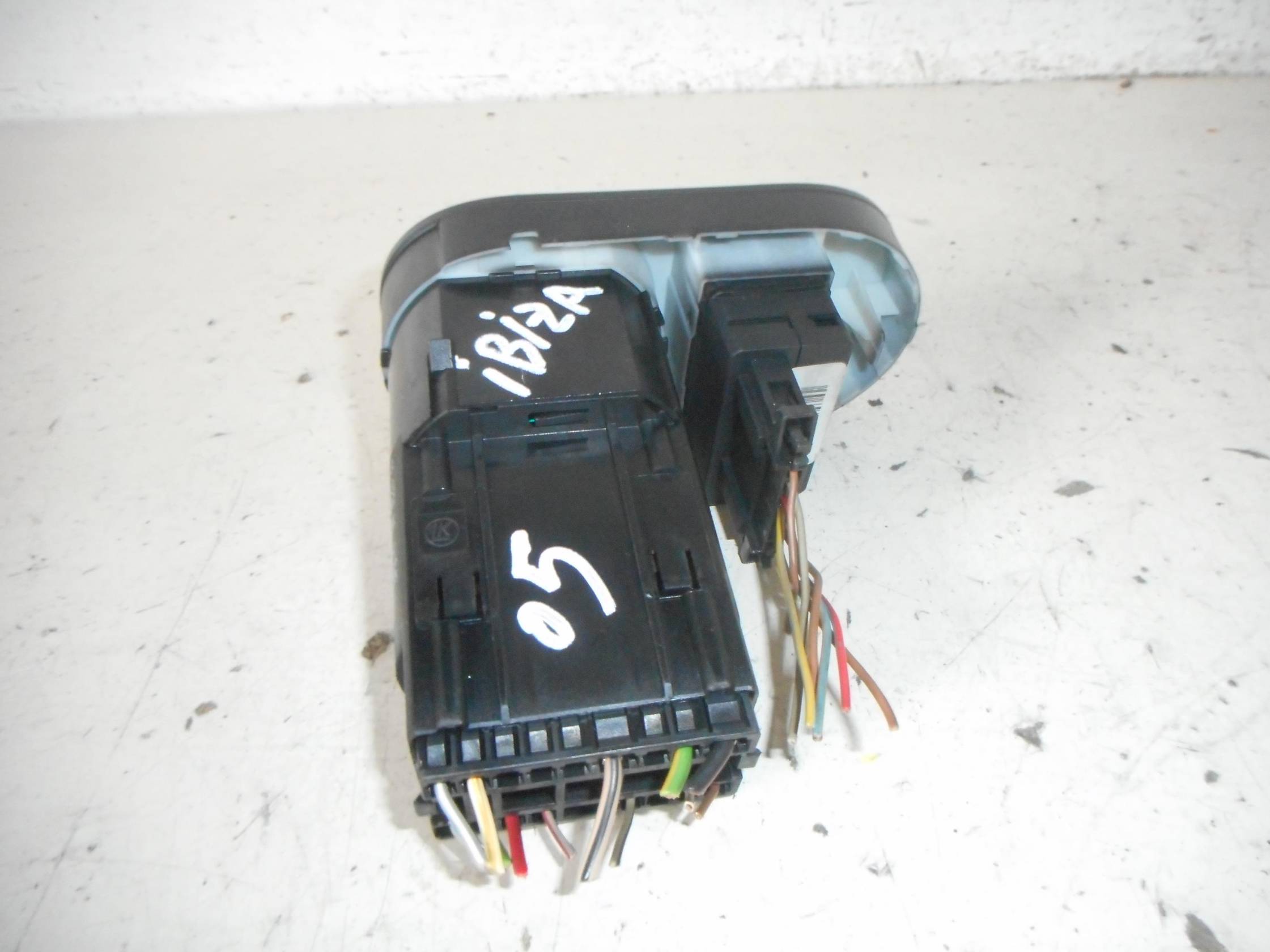 Interruttore blocco comando luci